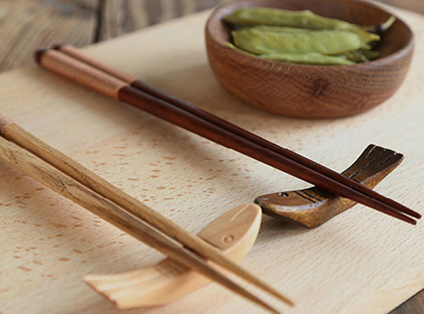 vietnamese-chopsticks