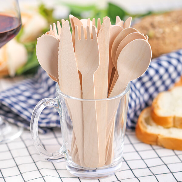 wooden cutlery set
